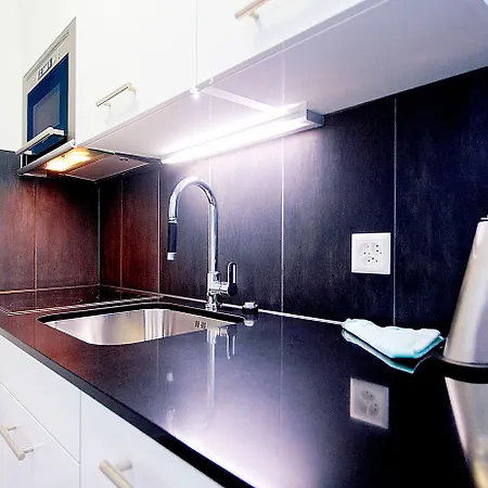 Apartment By Livingdowntown