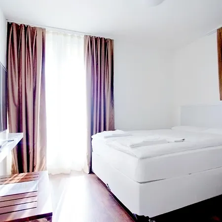 By Livingdowntown Apartment Zurich