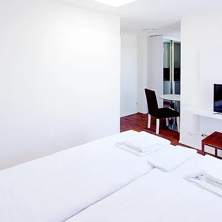 Apartment By Livingdowntown